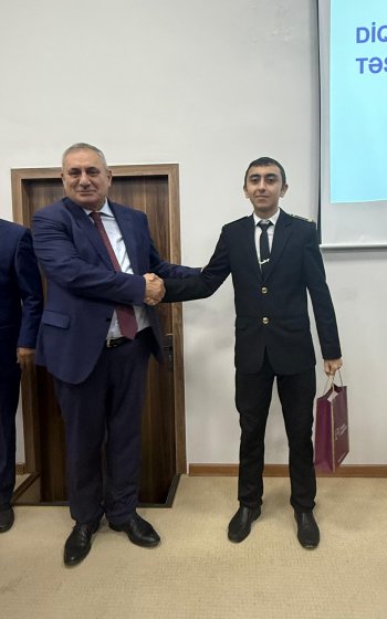 APFM üzvlərinin Milli Aviasiya Akademiyası tələbələri ilə görüşü baş tutub